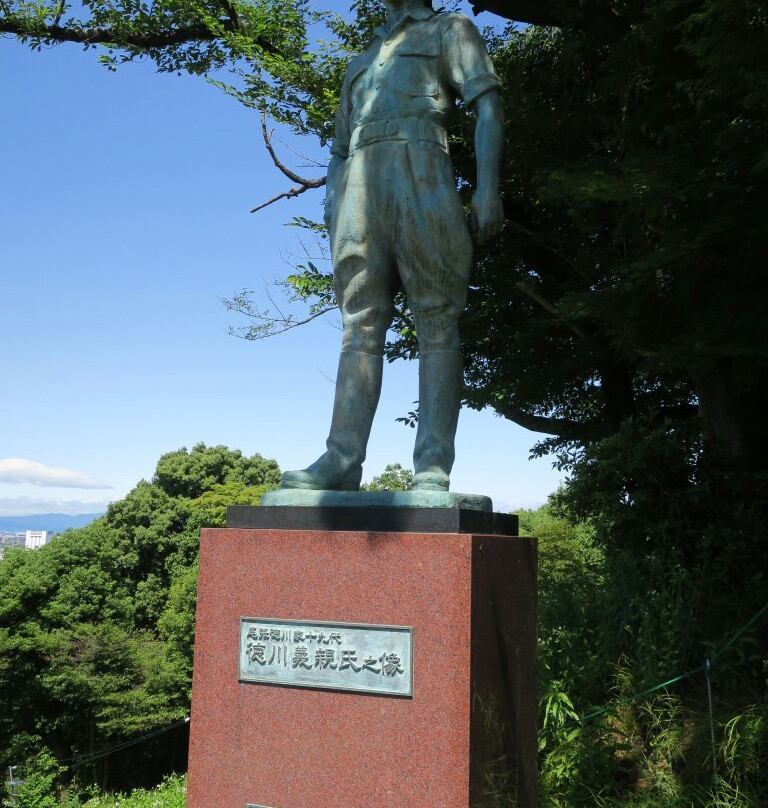 Tokugawa Yoshichika Statue景点图片