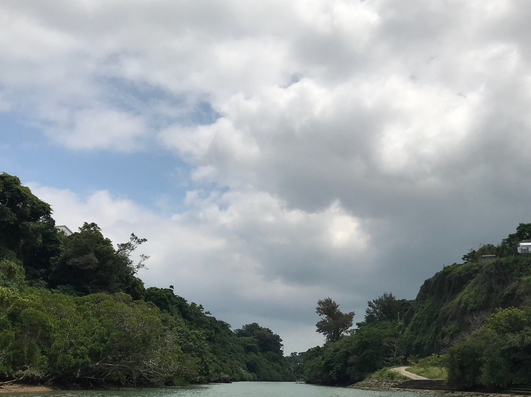 冲绳市旅游景点-Hija River