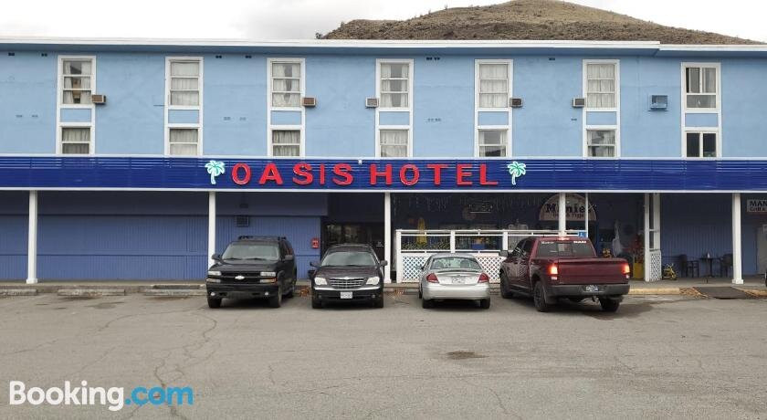 Oasis Hotel