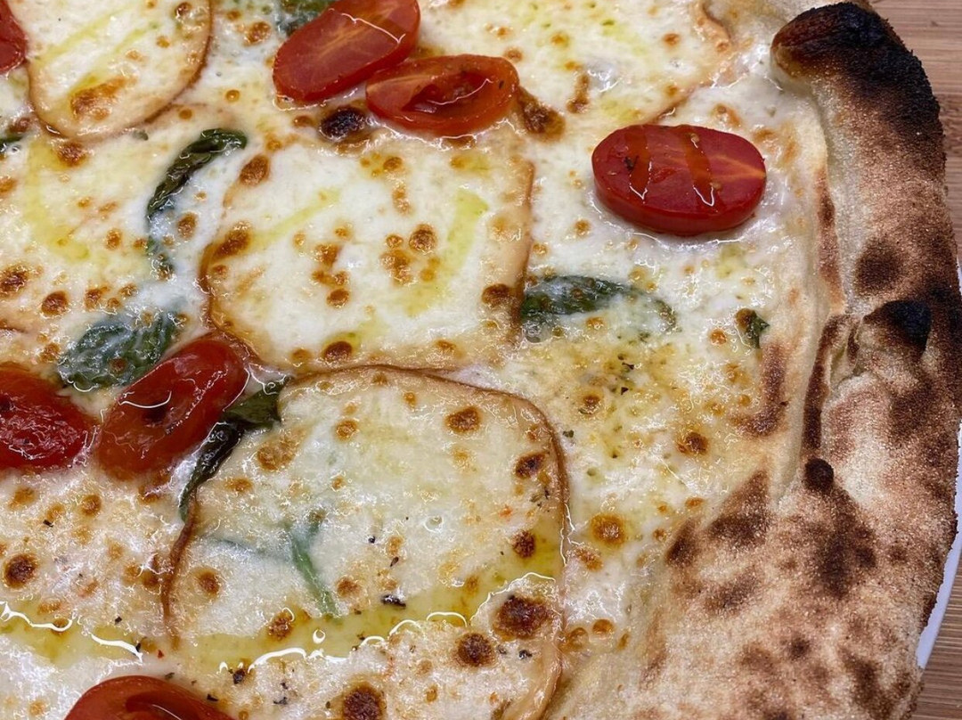 Naviglio Pizzeria e Gelateria