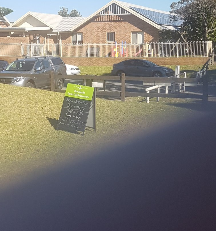 The Heads Links 19 Restaurant