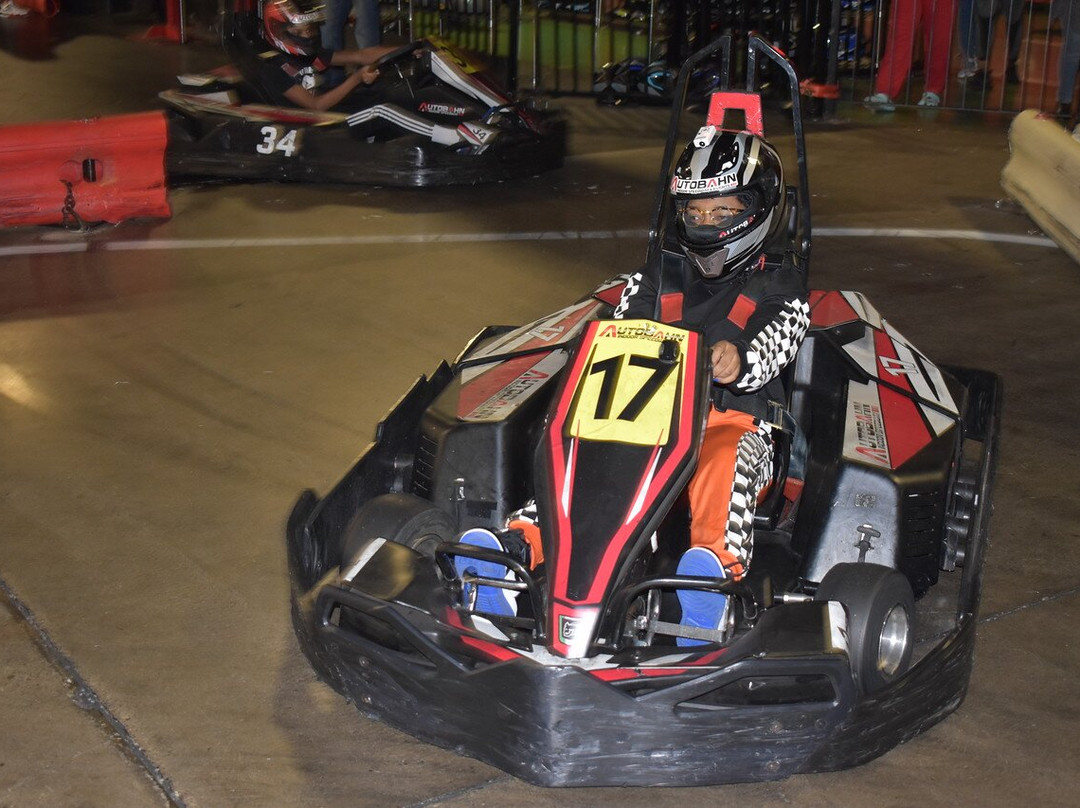 Autobahn Indoor Speedway & Events-Jessup必去景点