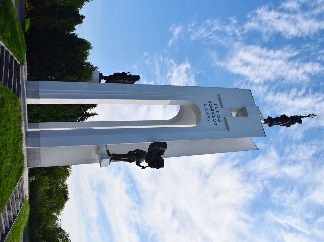 Monument in Honor of the 1000th Anniversary of Bryansk-Bryansk必去景点