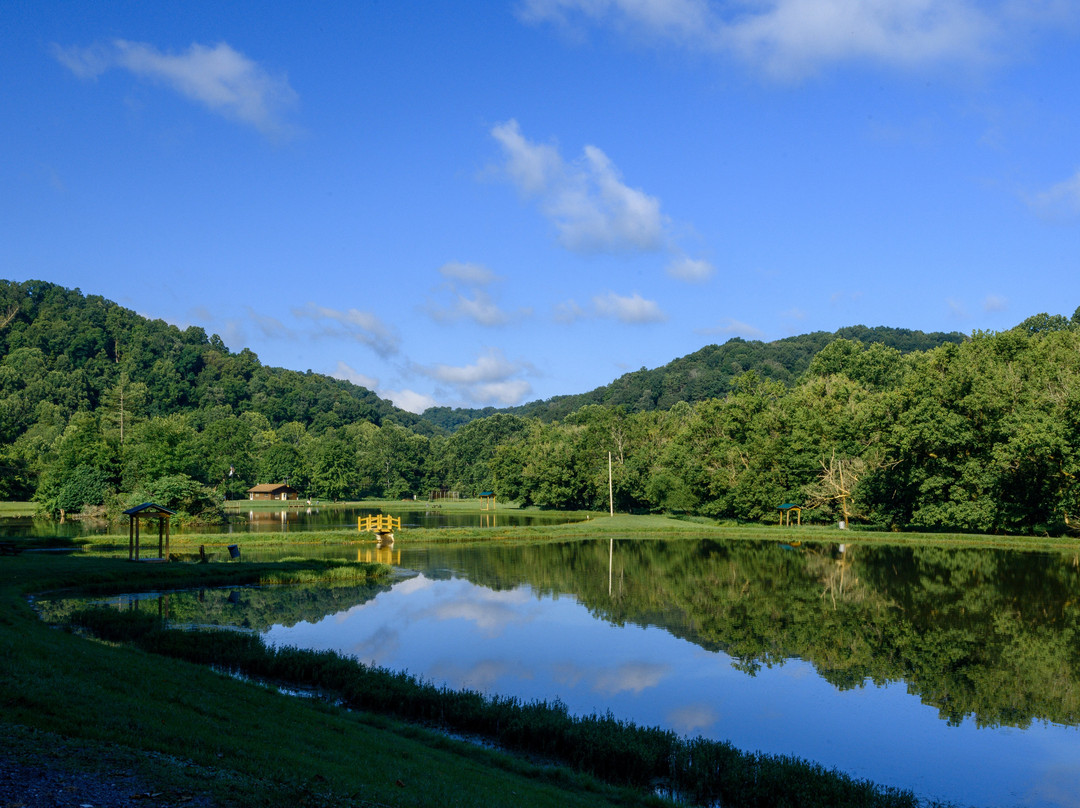 Cedar Creek State Park-Glenville必去景点