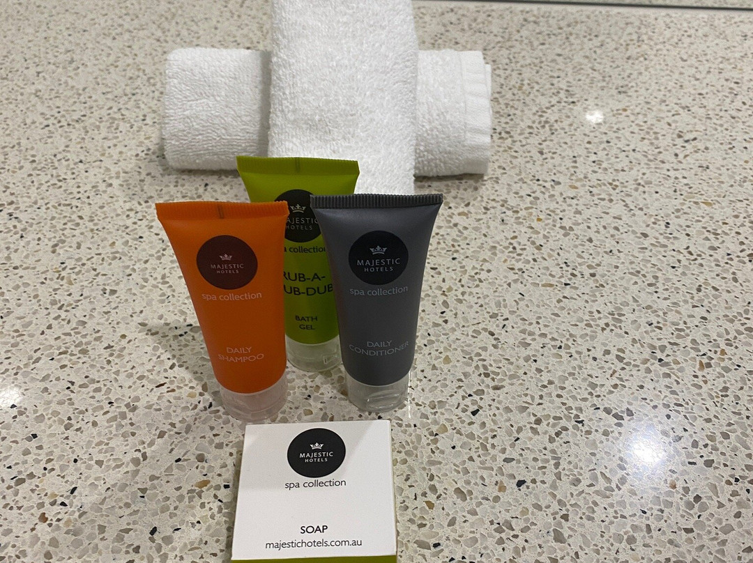 雄狮公寓酒店主图