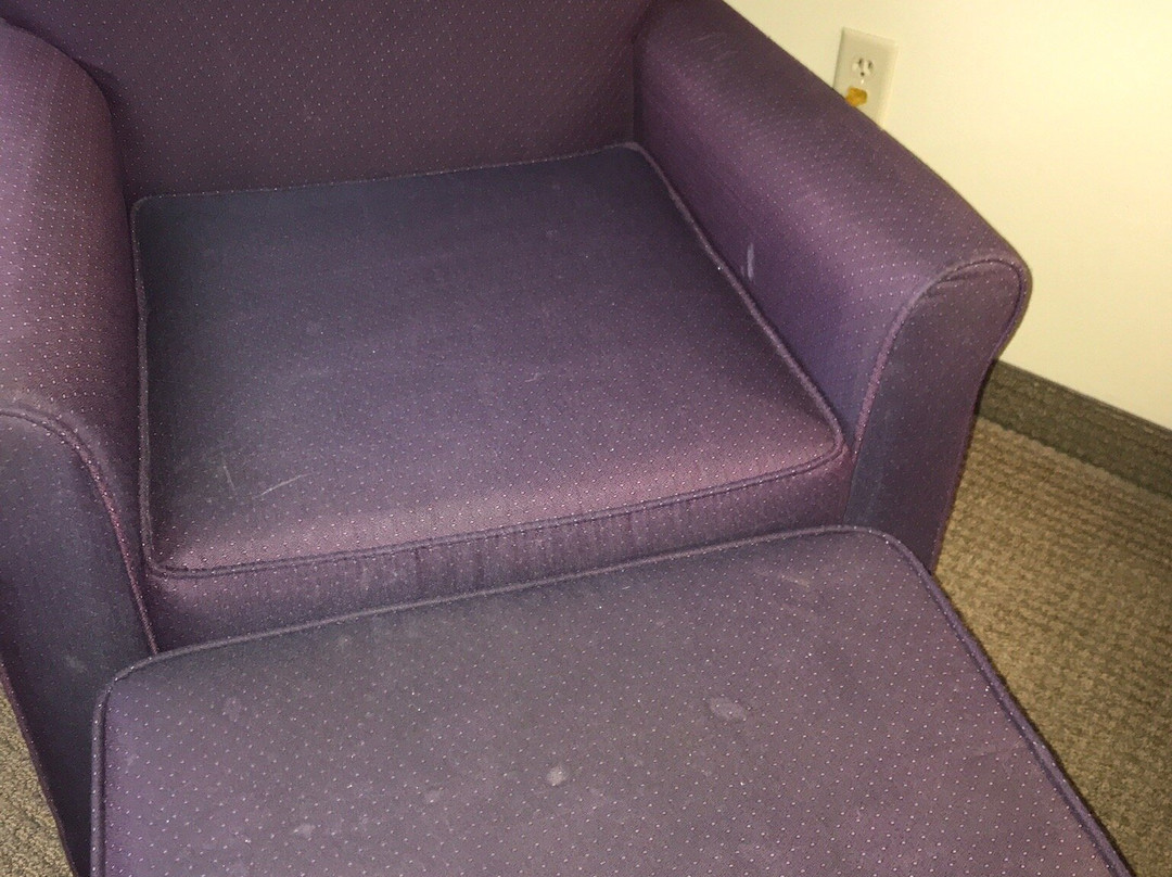 Holiday Inn Express & Suites Ada By IHG主图