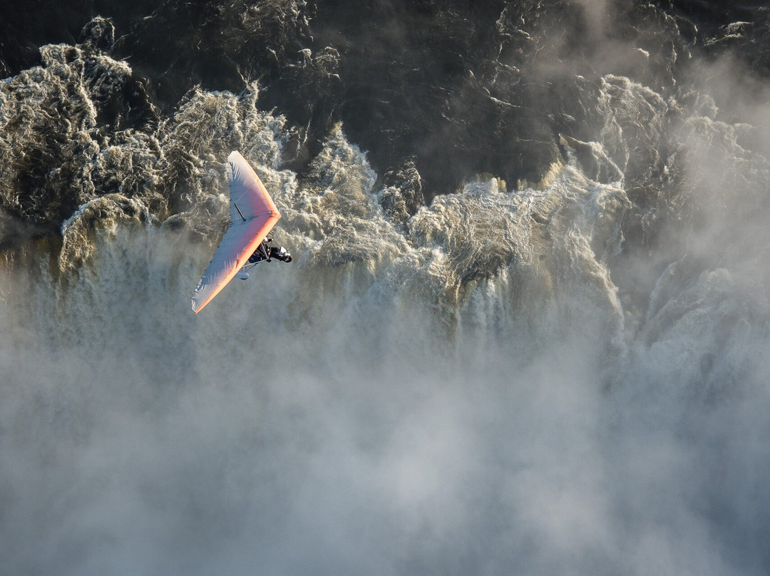 Maibwe Travel and Tours-维多利亚瀑布必去景点