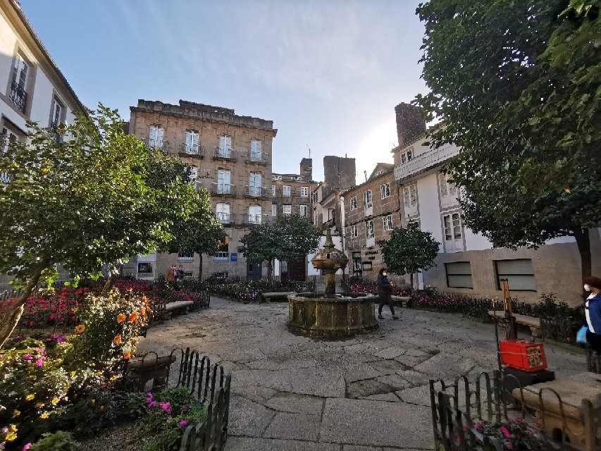 Praza de Fonseca-圣地亚哥德孔波斯特拉必去景点