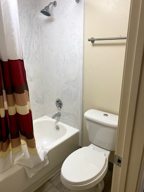 Red Roof PLUS+ Birmingham East - Irondale/ Airport主图