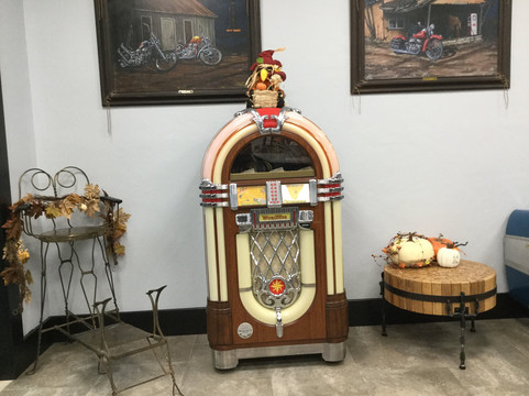 Decades of Wheels-巴克斯特斯普林斯必去景点