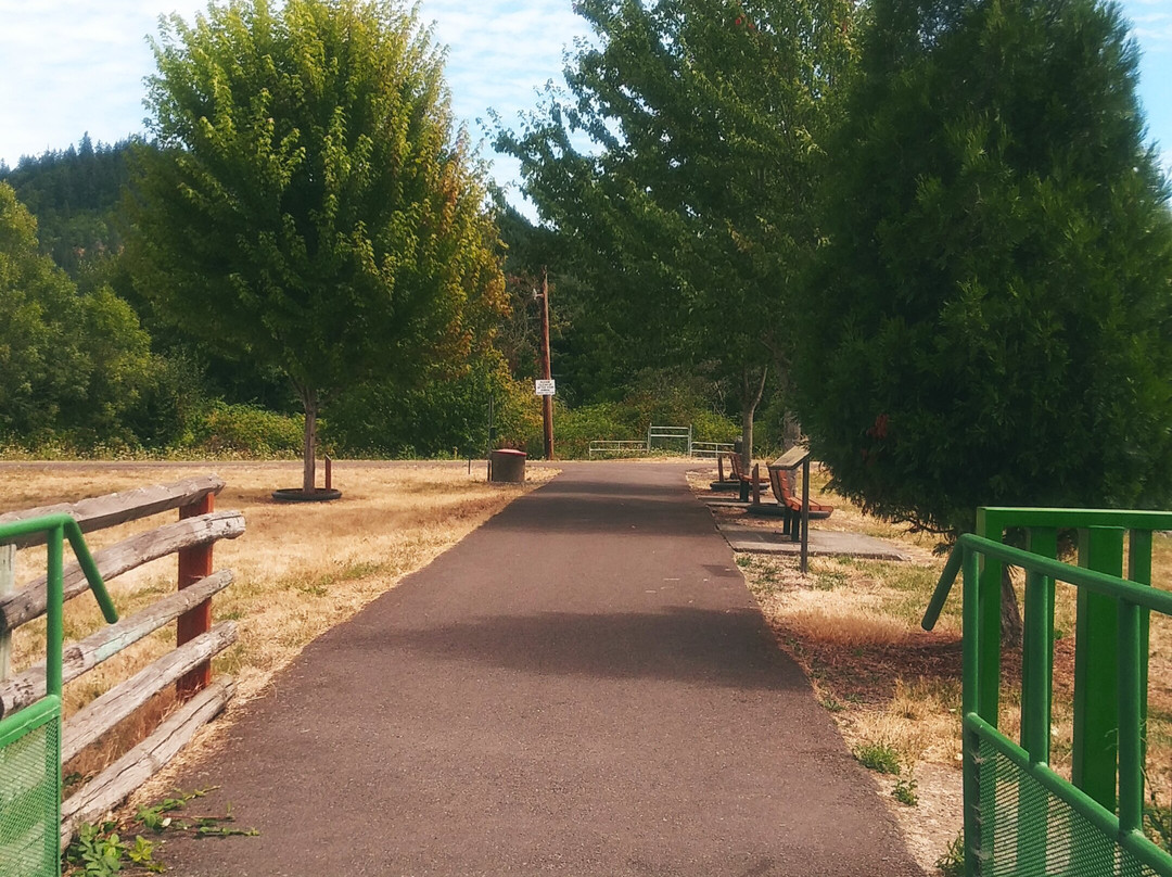 Cheadle Lake - North Shore Trail