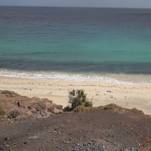 Playa De Butihondo景点图片