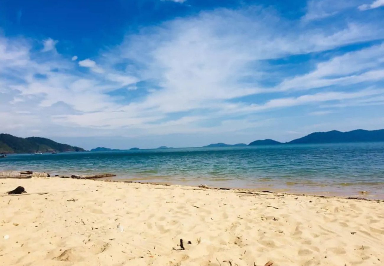 Sai Noi Beach Bungalows-官方