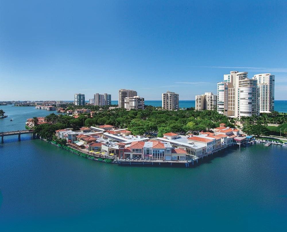 威尼斯湾村落-那不勒斯必去景点