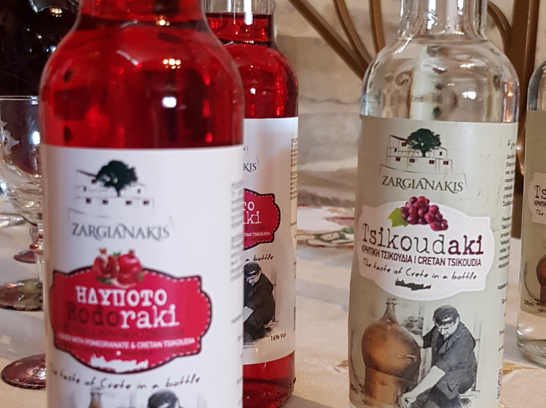 Kazani Zargianakis Distillery-Prinias必去景点