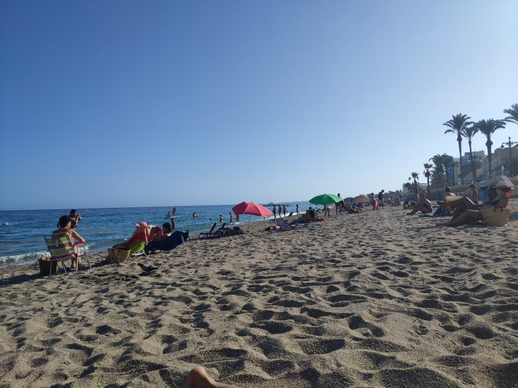 Playa de Aguadulce景点图片