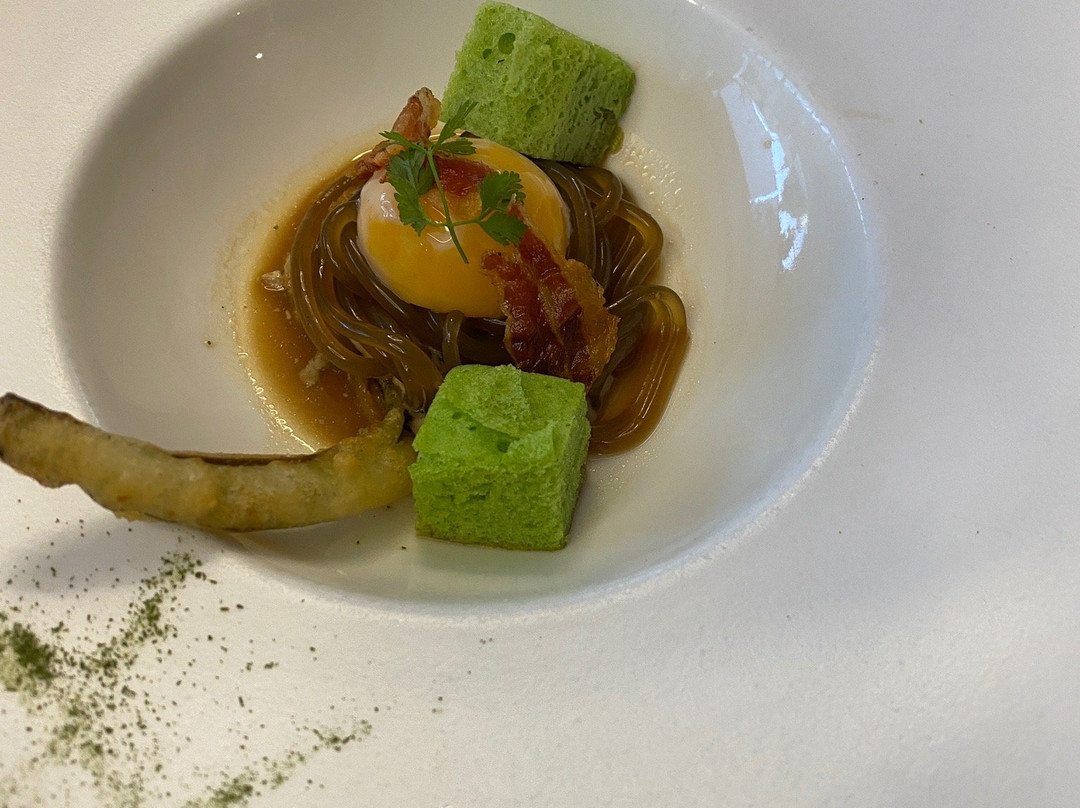 Hotel Les Pyrenees主图