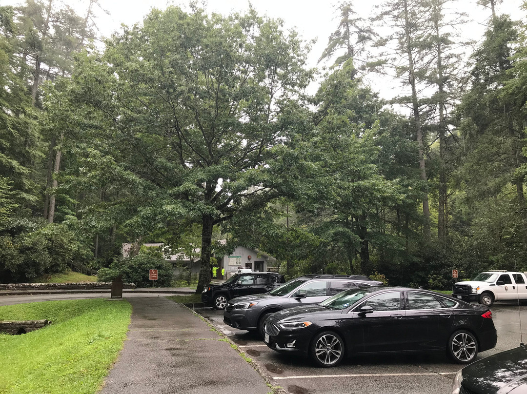 Linville Falls Visitor Center-Linville Falls必去景点