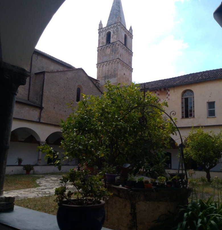 Convento San Domenico Taggia景点图片