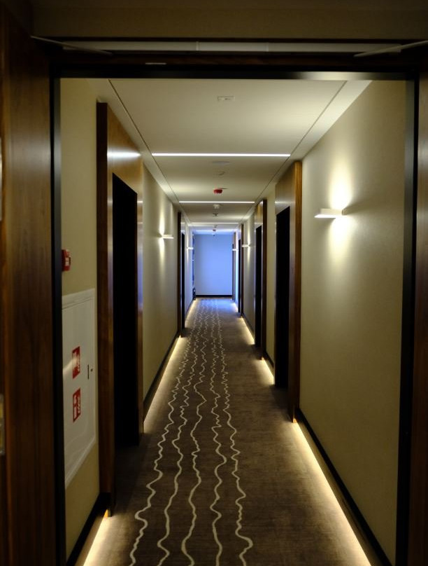 Grand Ascot Hotel主图