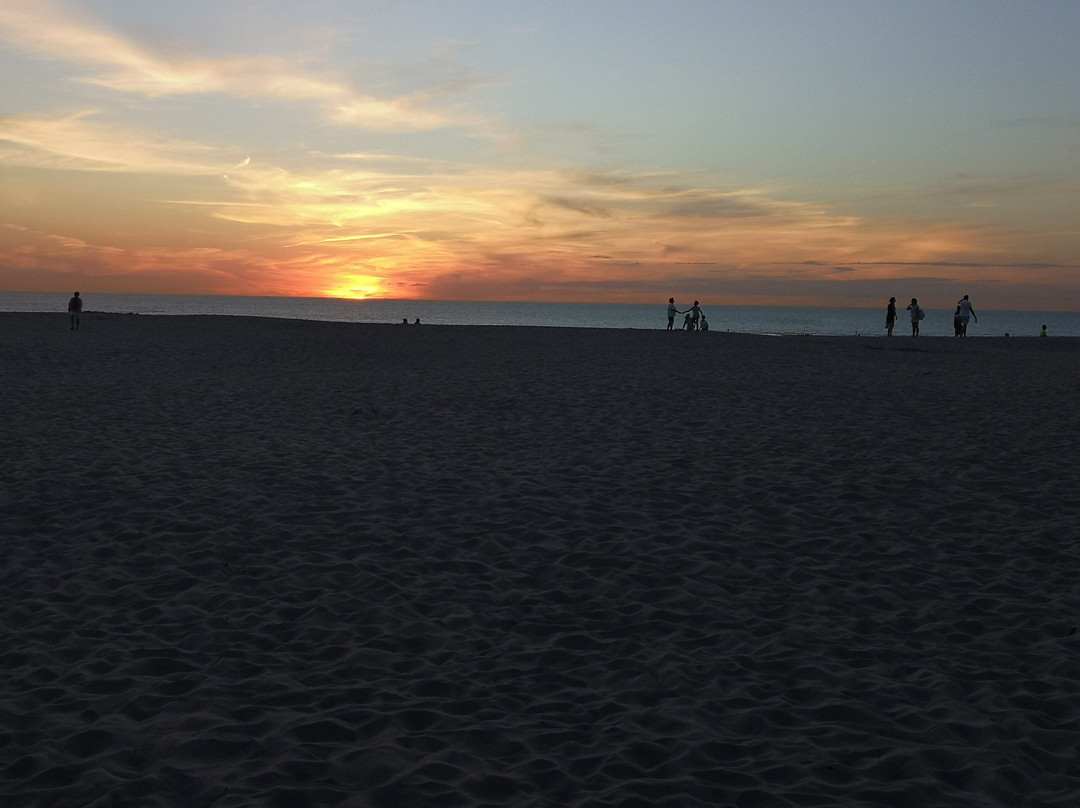Plage St. André-Koksijde Bad必去景点