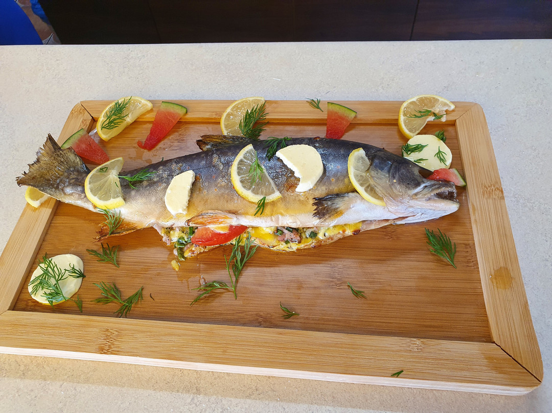 Dziwnow餐馆和美食-Portowa - Smazalnia Ryb i Wedzarnia