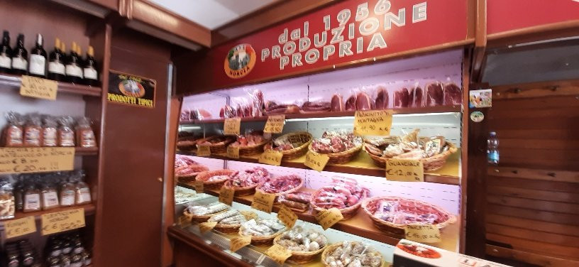 Lanzi Norcineria景点图片