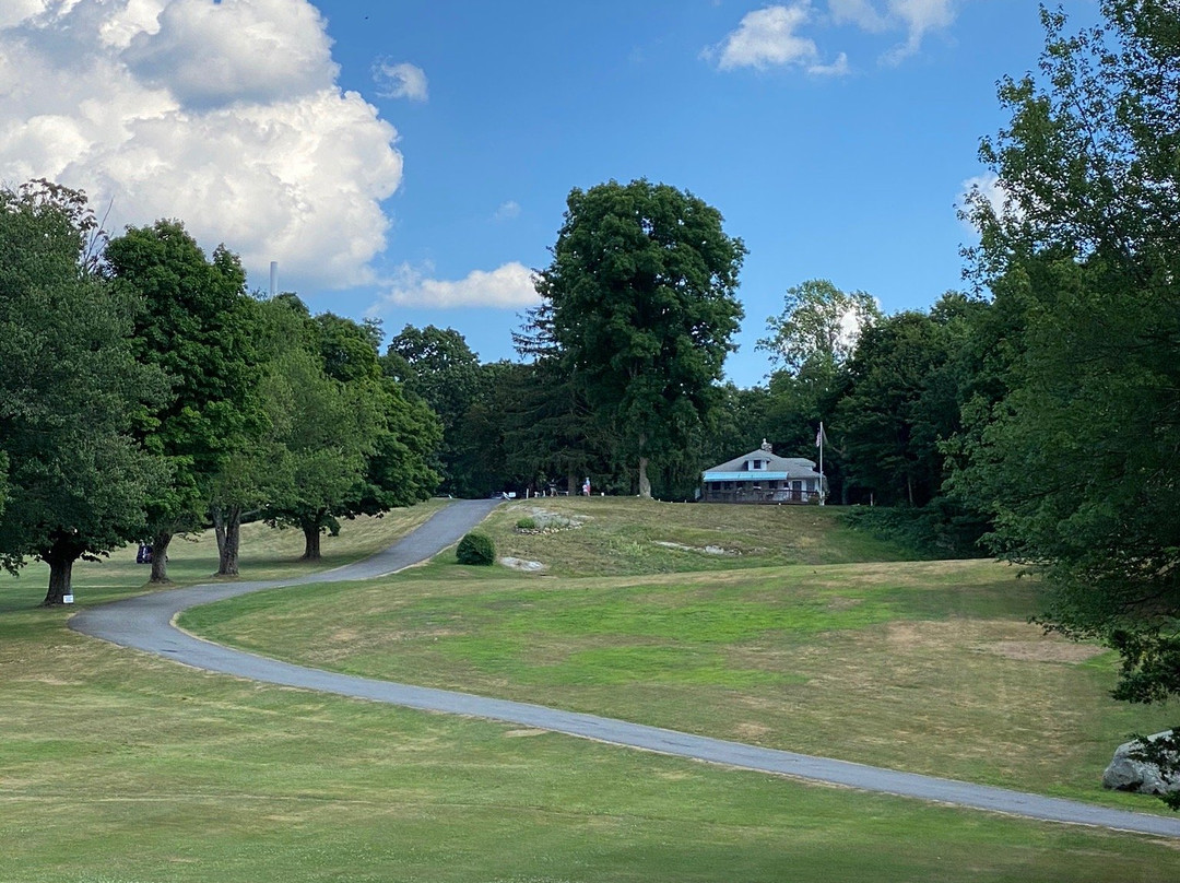 Vails Grove Golf Course景点图片