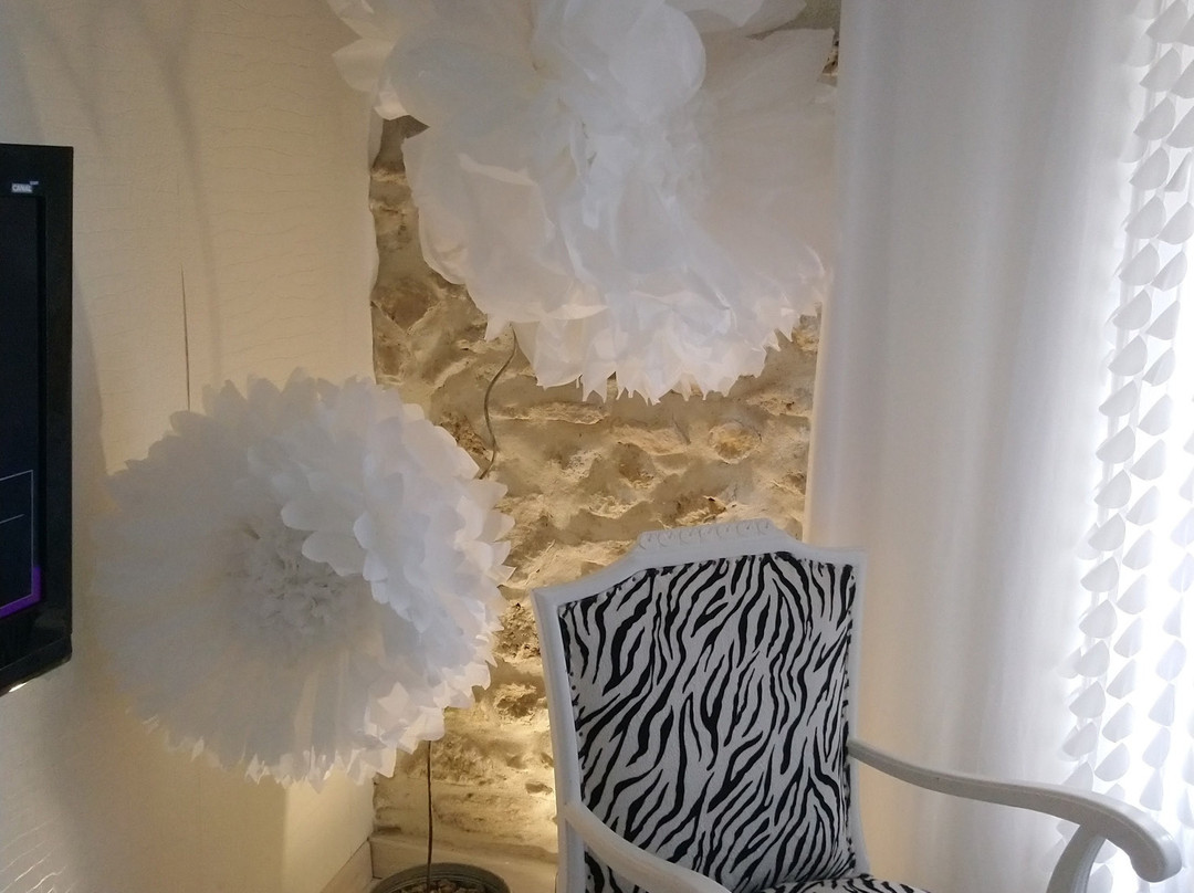 Au Paradis Cathare主图