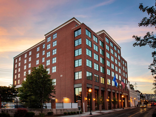 Residence Inn By Marriott Norwalk主图