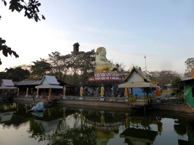 Wat Pa Lak Roi-呵叻必去景点