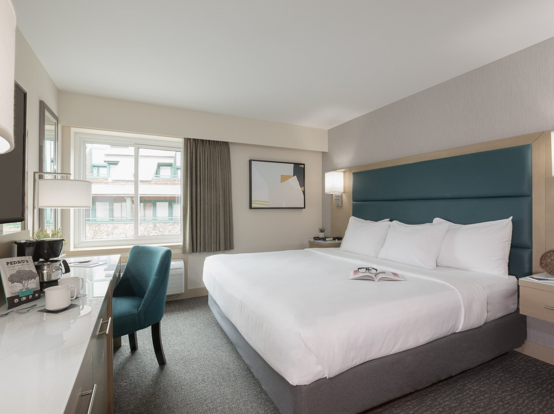 水晶套房酒店主图