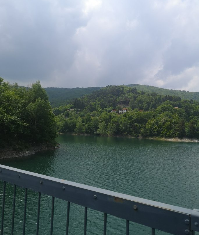 Lago di Osiglia-Osiglia必去景点