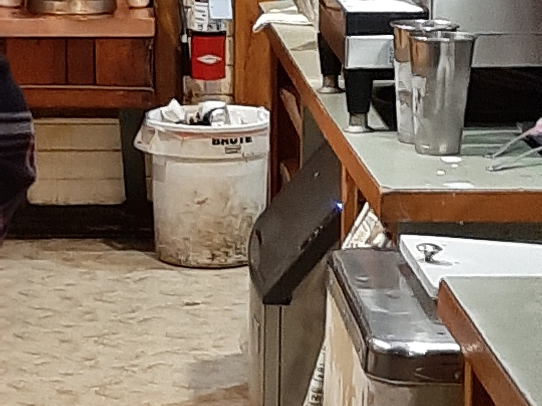 Copper Creek Inn主图