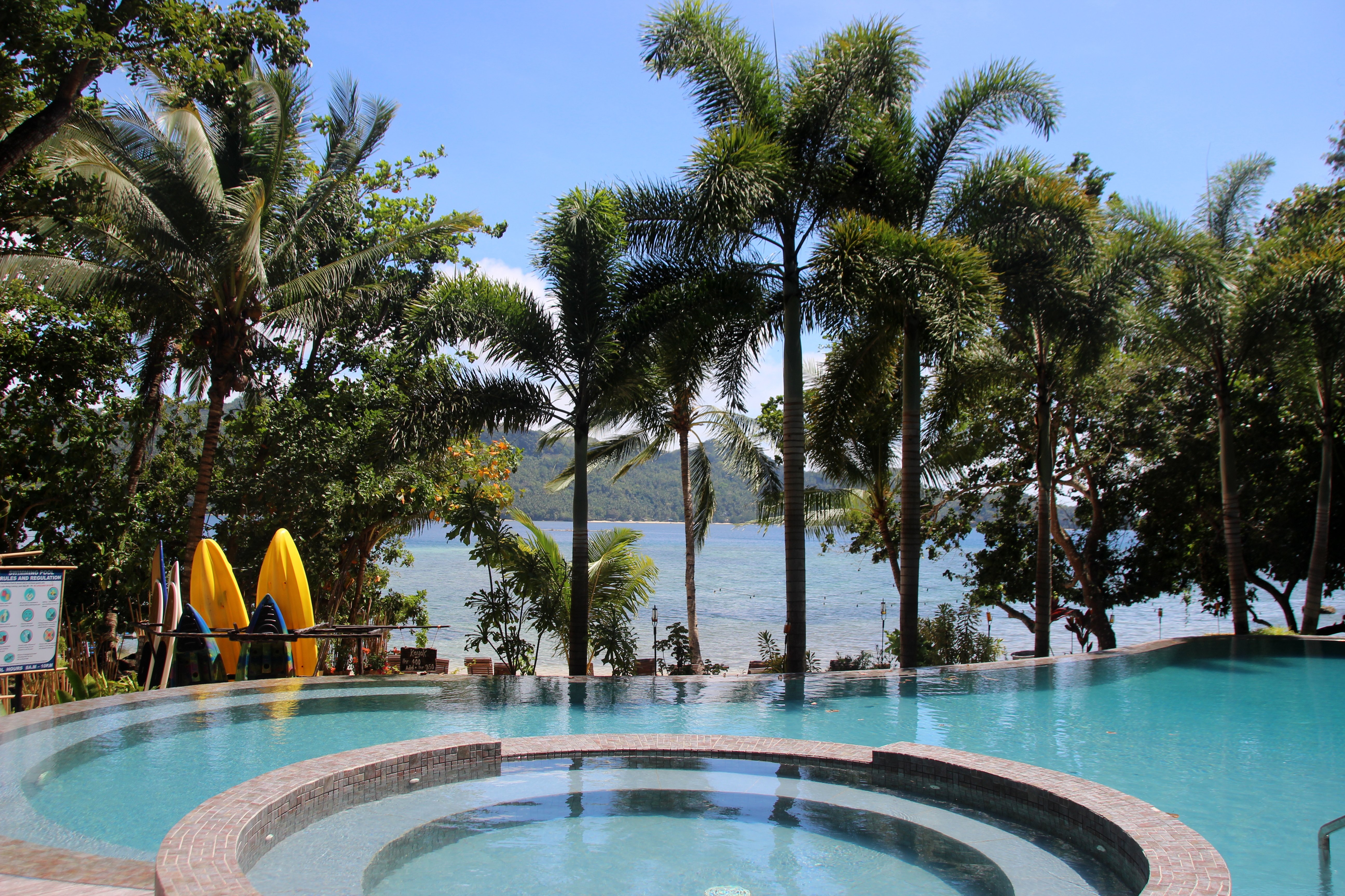 Bugana Beach And Dive Resort-泳池