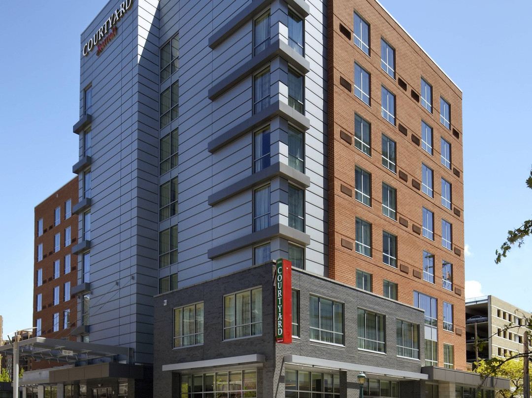 Courtyard Cleveland University Circle主图