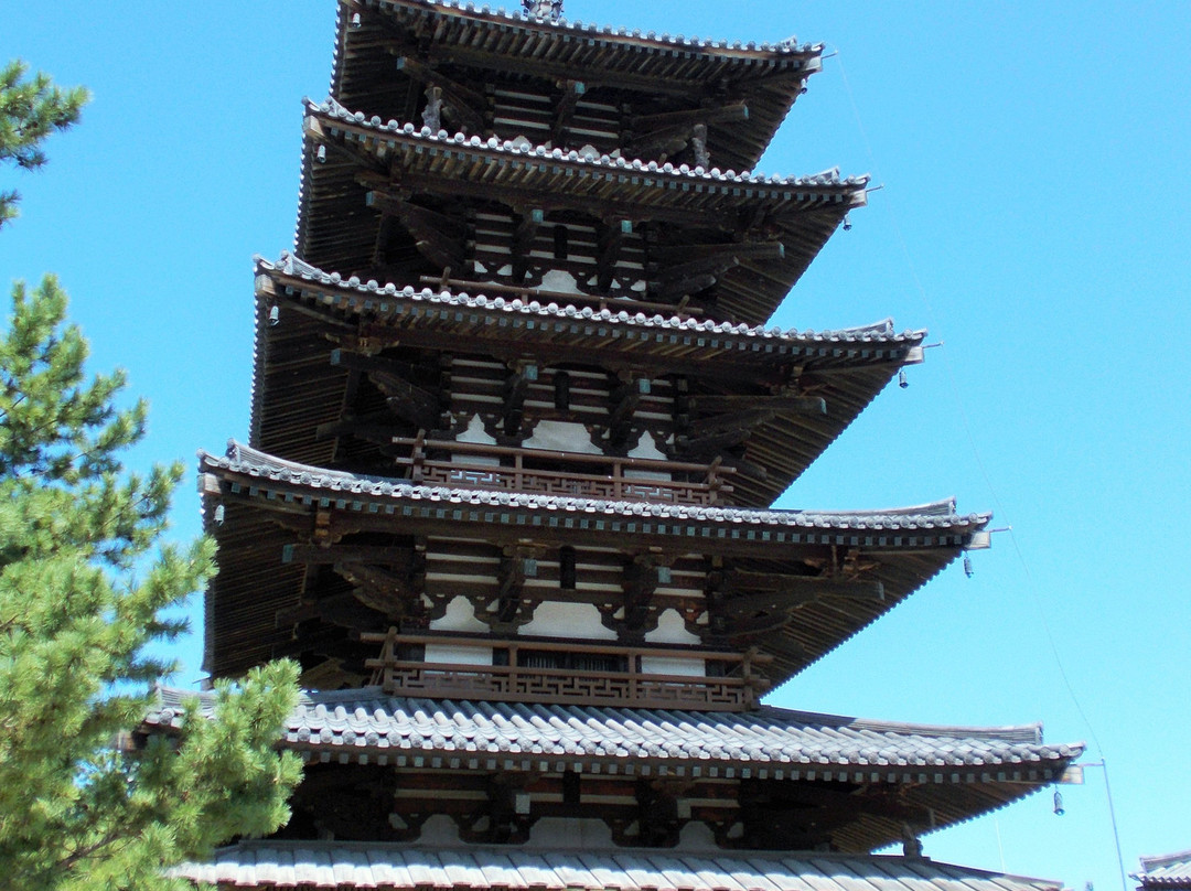 Horyu-ji Gojunoto景点图片
