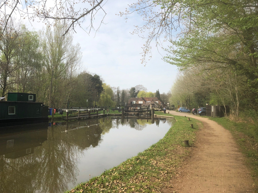Pyrford Lock景点图片