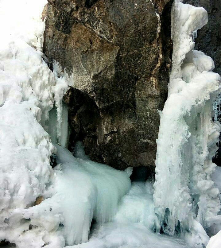 Waterfalls Arshan景点图片