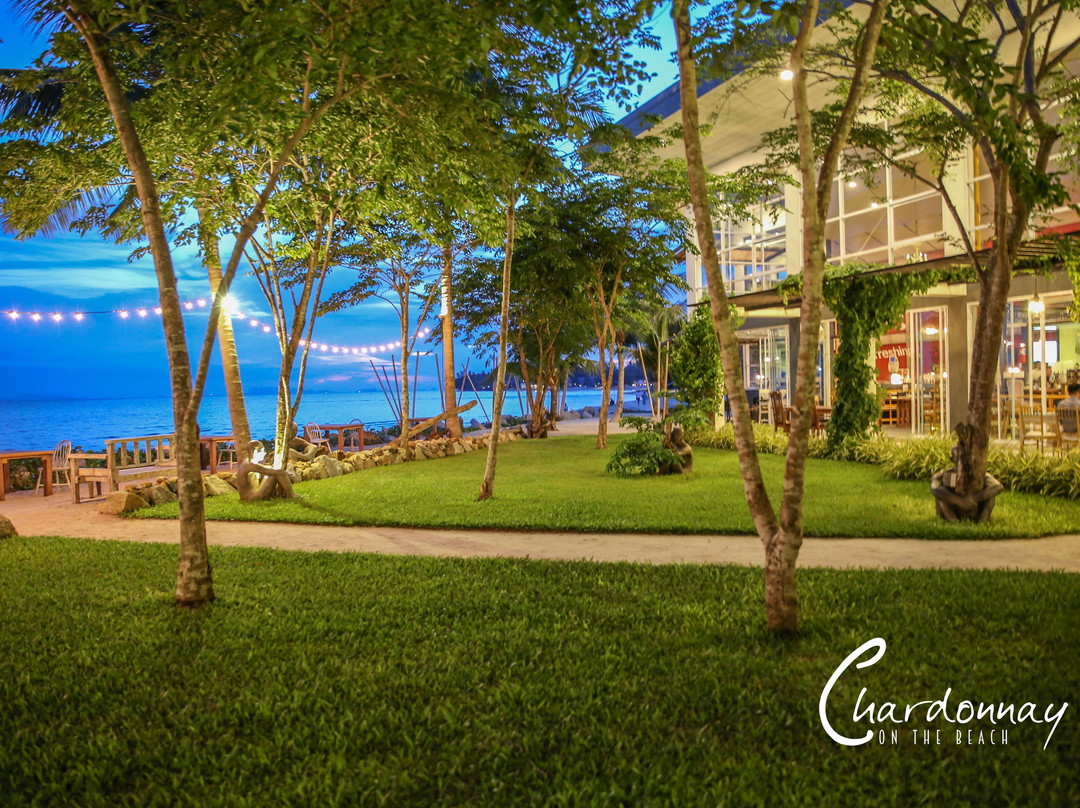 Ban Maduea Wan餐馆和美食-Chardonnay On the Beach