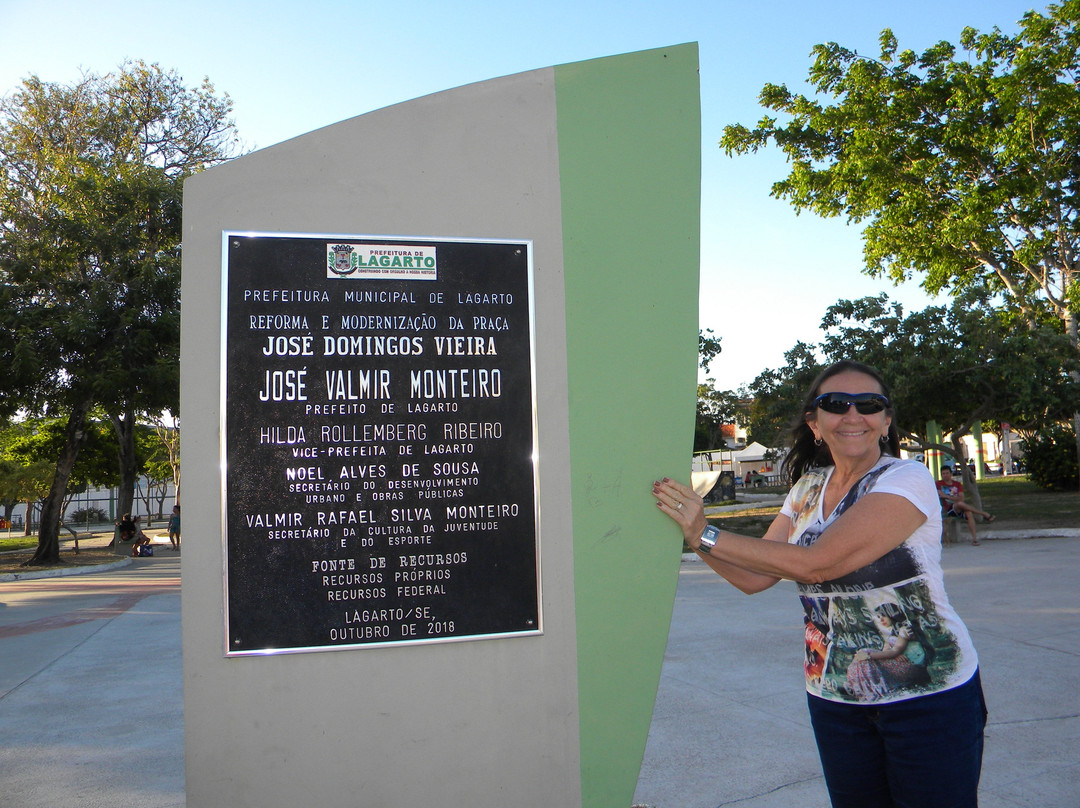 Praca Jose Domingos Vieira-Lagarto必去景点