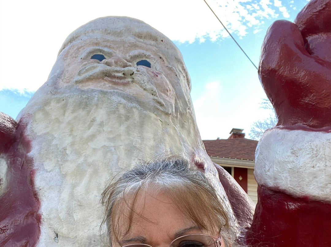 The Christmas Shoppe-海伦必去景点