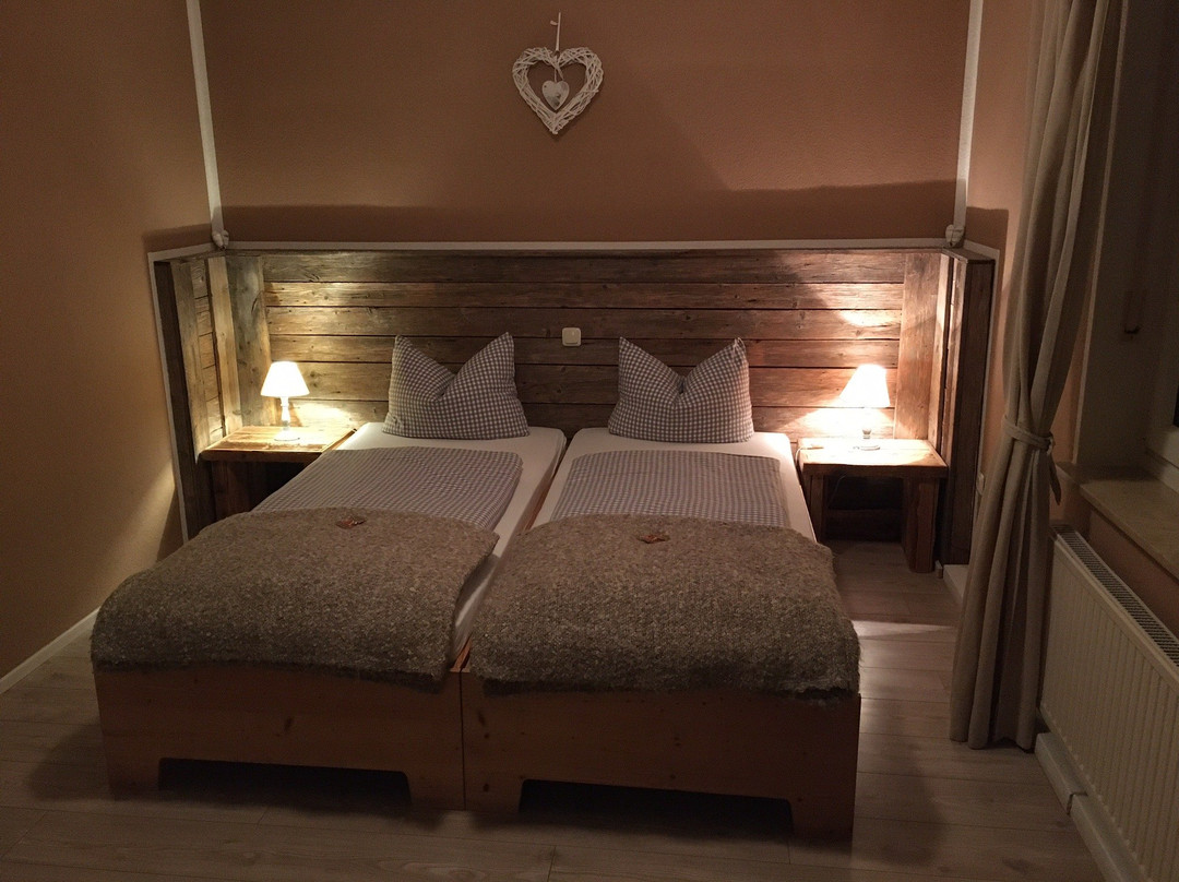 Hotelpension Haus am Bach主图