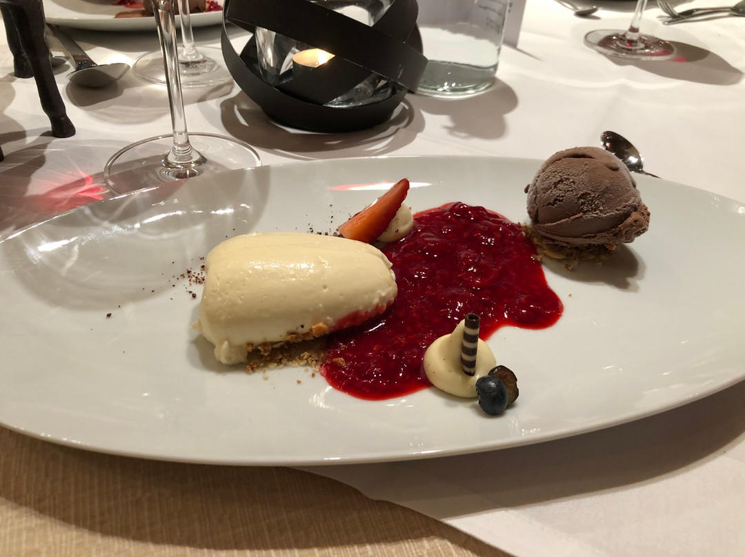 波尔格施拉桑格尔阿尔卑斯山酒店主图