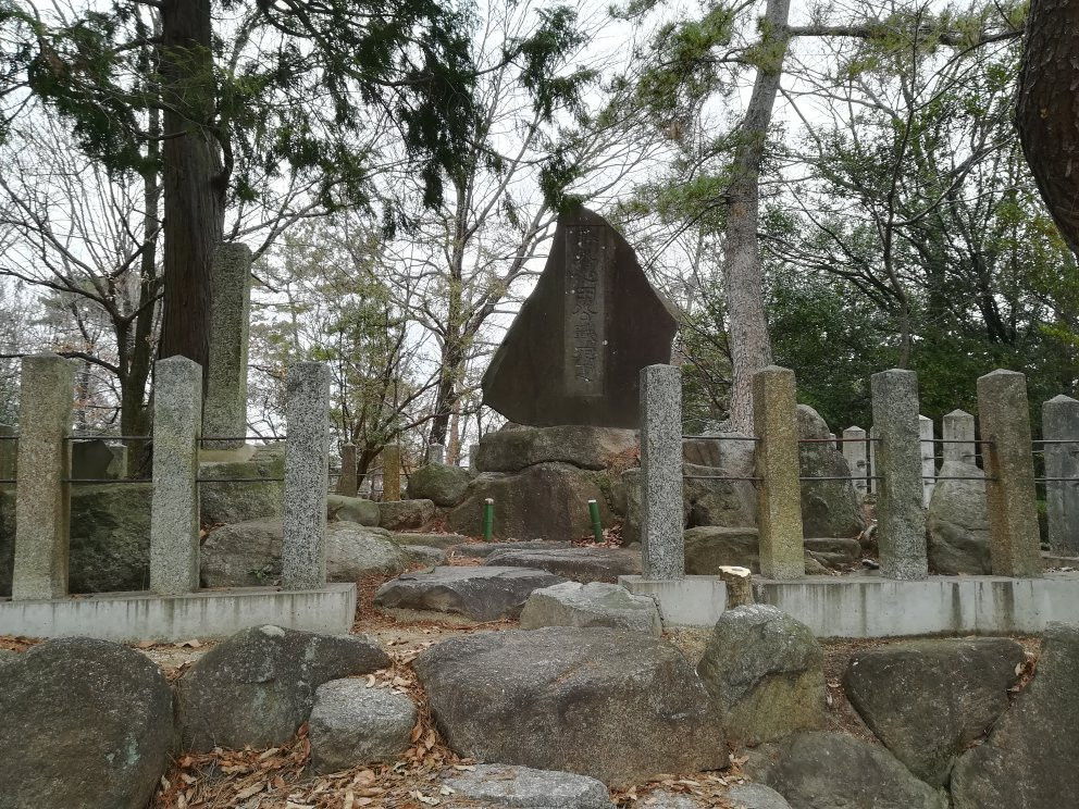 Shonyu-zuka景点图片