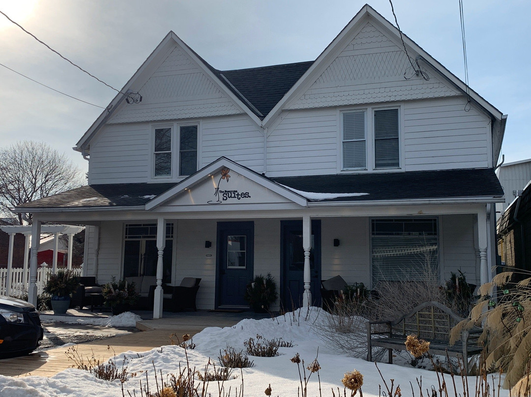 Newsroom Suites主图