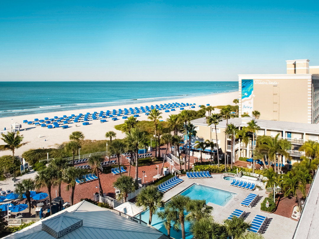 圣彼得海滩酒店住宿-贸易风岛大酒店