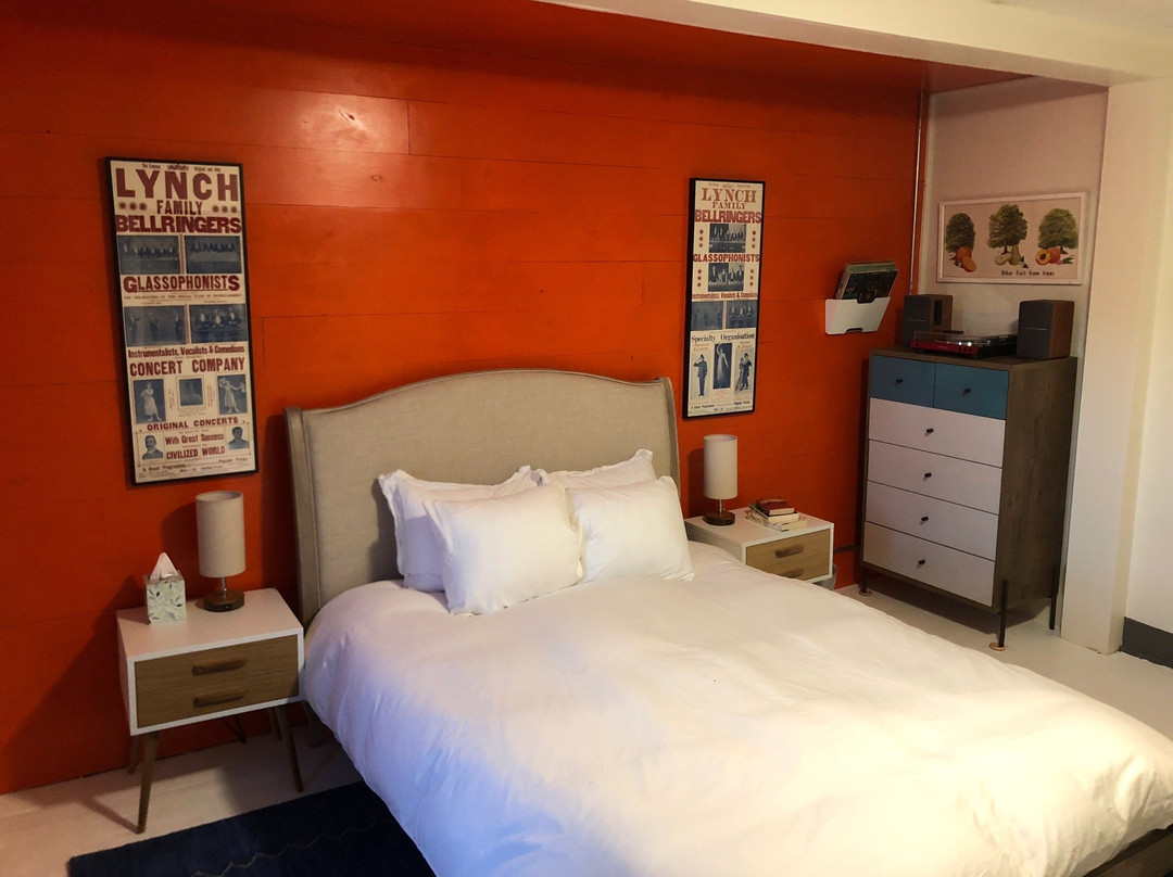 Deer's Head Inn主图