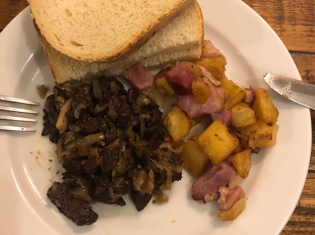 Fenyoharaszt Kastelyszallo主图