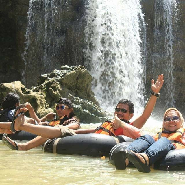 Cave Tubing Goa Pindul景点图片